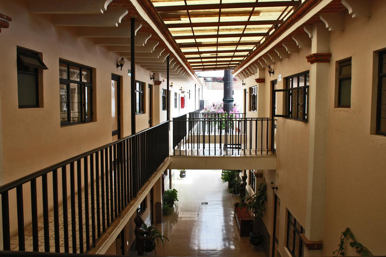 Casa Blanca Tequisquiapan Hotel ภายนอก รูปภาพ